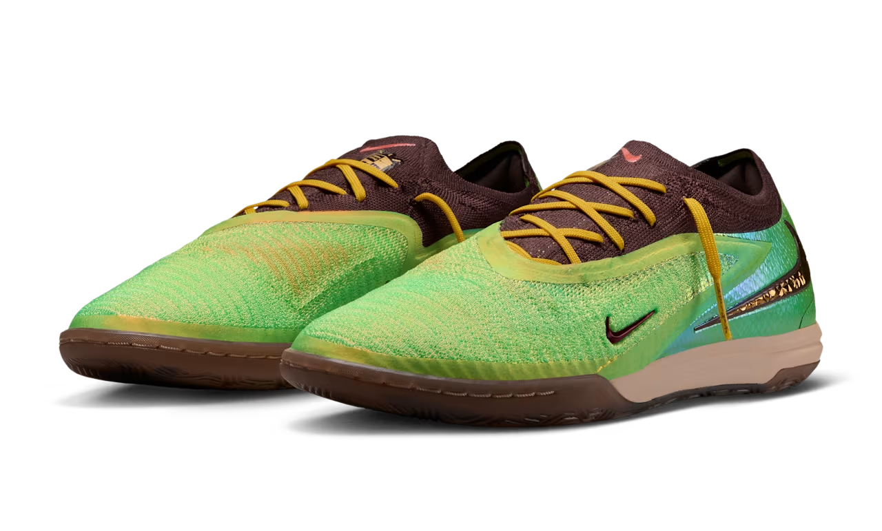 Nike Phantom 6 Low Elite IC SE Travis Scott | Buy online | IV2037
