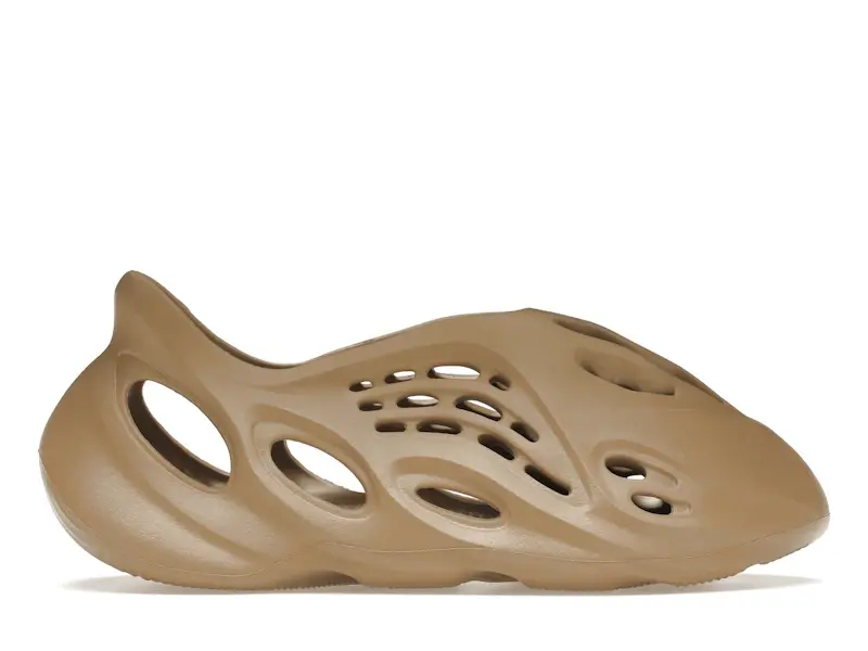 Yeezy Foam RNNR Mist