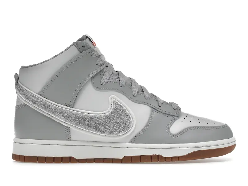 Nike Dunk High University Chenille Swoosh Light Smoke Grey