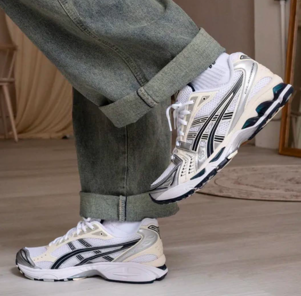 ASICS gel kayano