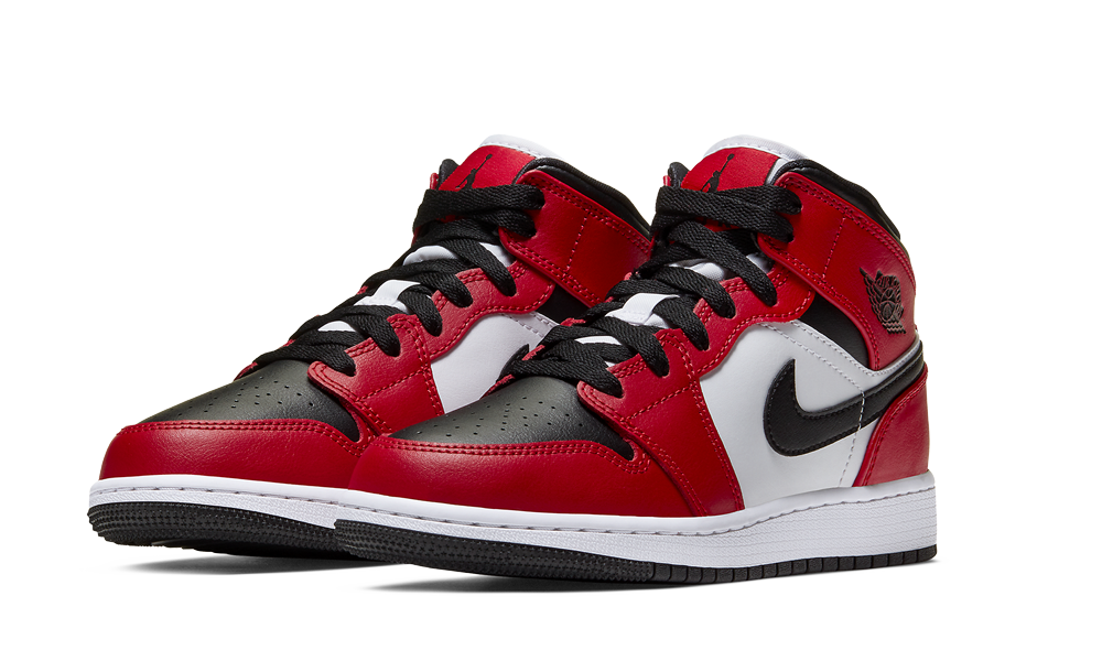 Jordan 1 Mid Chicago Black Toe (GS) - Image 1