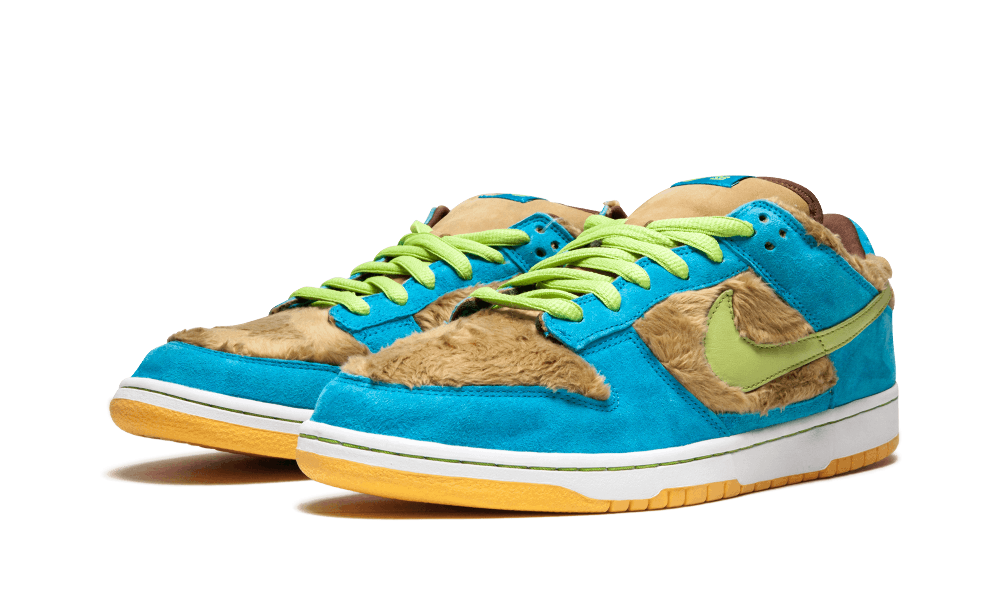 Nike Dunk SB Low Baby Bear - Image 1