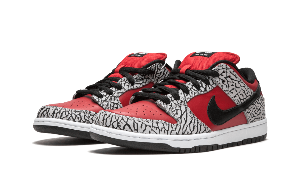Nike Dunk SB Low Supreme Red Cement (2012) - Image 1