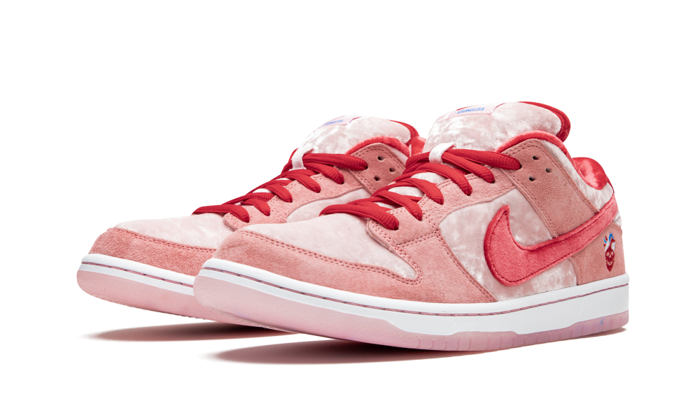 Nike SB Dunk Low StrangeLove Skateboards (Special Box) - Image 1