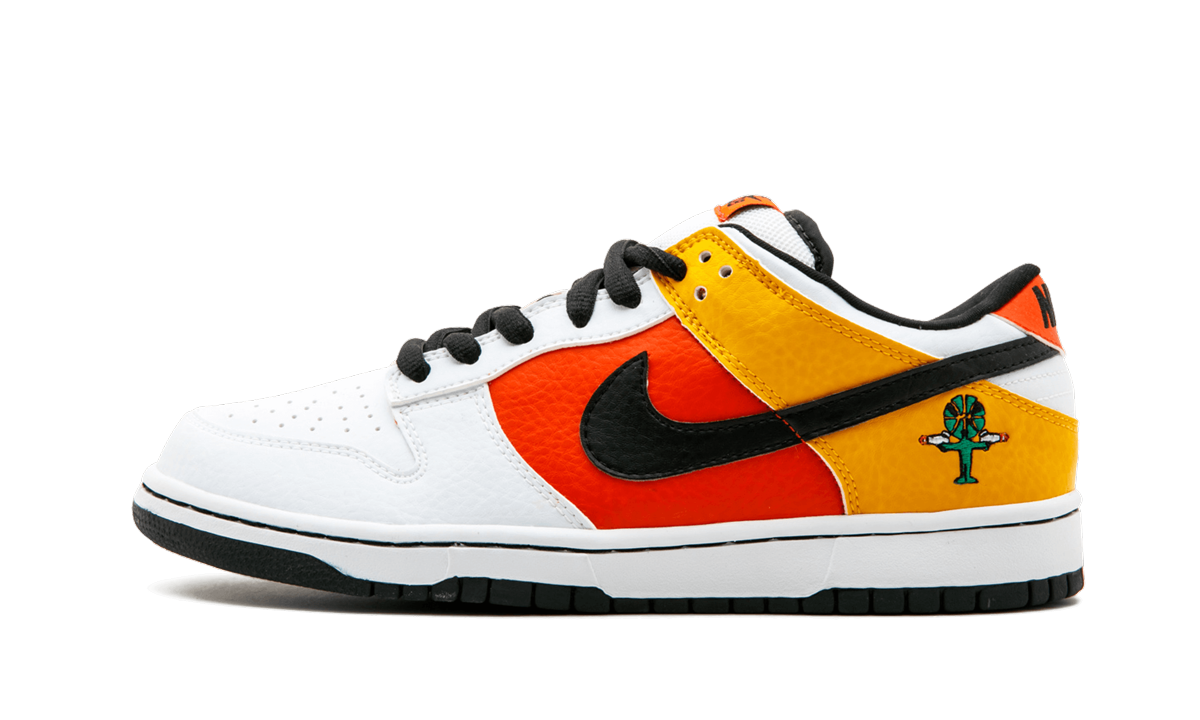Nike SB Dunk Low Raygun Home