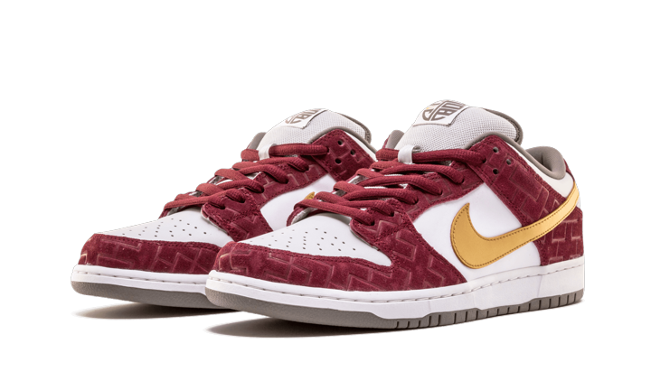 Nike Dunk SB Low Shanghai (2013) - Image 1