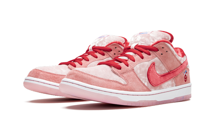 Nike SB Dunk Low StrangeLove Skateboards (Regular Box) - Image 1