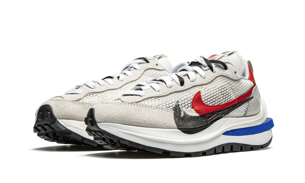 Nike Vaporwaffle Sacai Sport Fuchsia Game Royal - Image 1