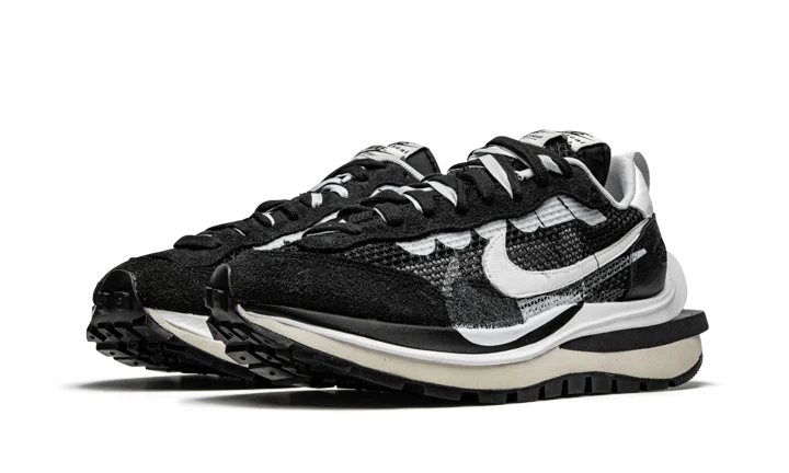 Nike Vaporwaffle Sacai Black White - Image 1