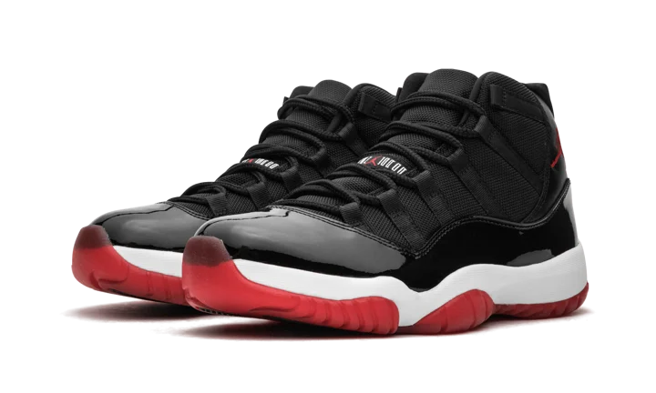 Jordan 11 OG Playoffs (1995) - Image 1