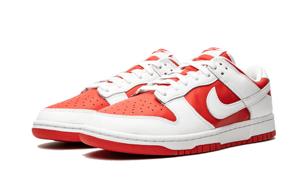 Nike Dunk Low Championship Red (2021) (GS) - Image 1