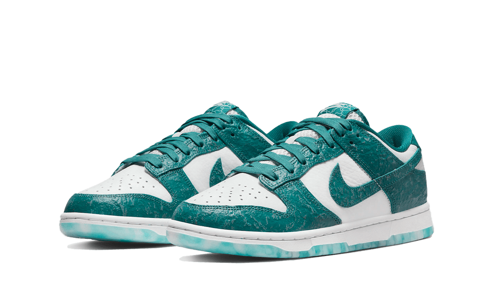 Nike Dunk Low Ocean (W) - Image 1