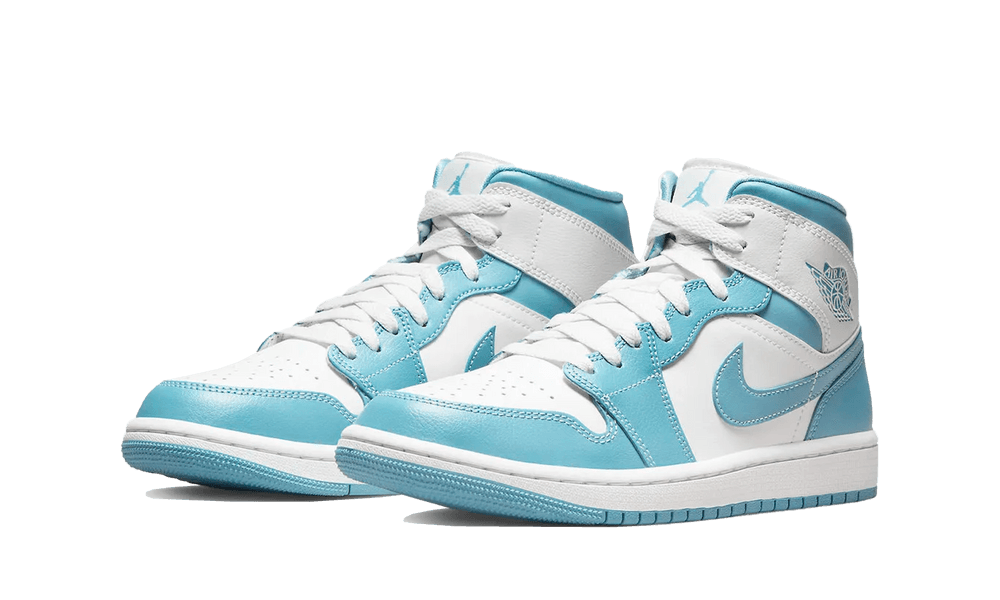 Jordan 1 Mid UNC (2022) (W) - Image 1