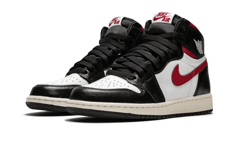 Jordan 1 Retro High Black Gym Red (GS) - Image 1