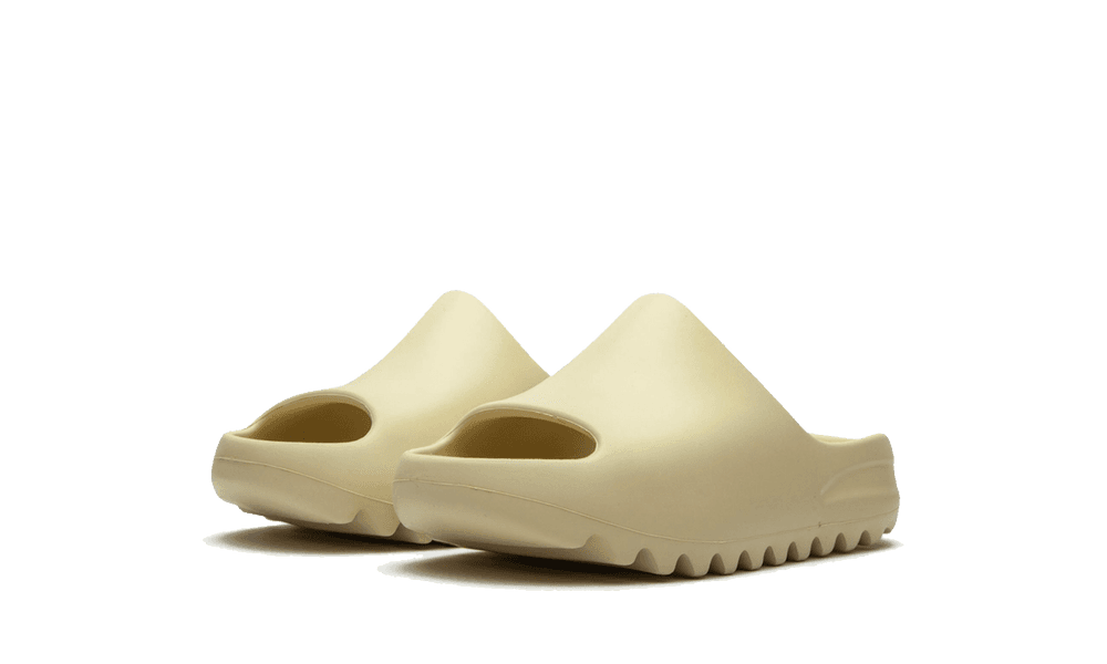 Yeezy Slide Bone (Kids) - Image 1