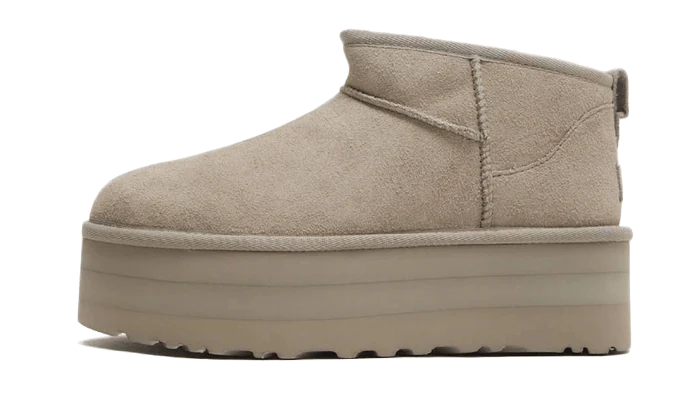 UGG Classic Ultra Mini Platform Goat (W)