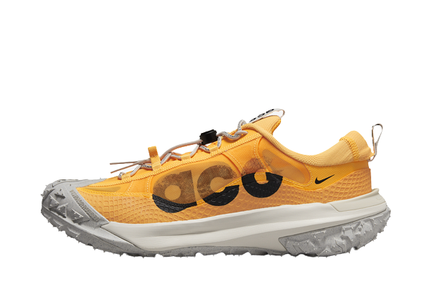 Nike ACG Mountain Fly 2 Low Laser Orange