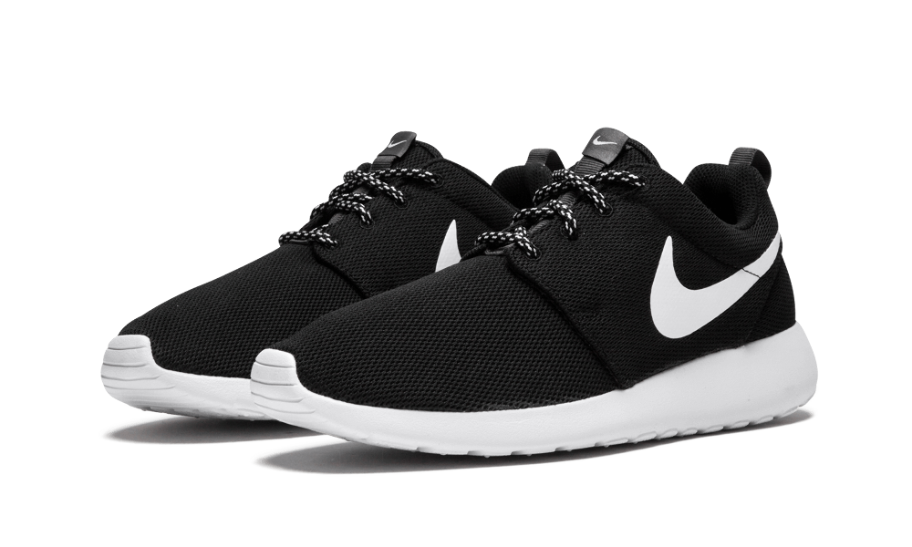 Nike Roshe One Black White (W) - Image 1