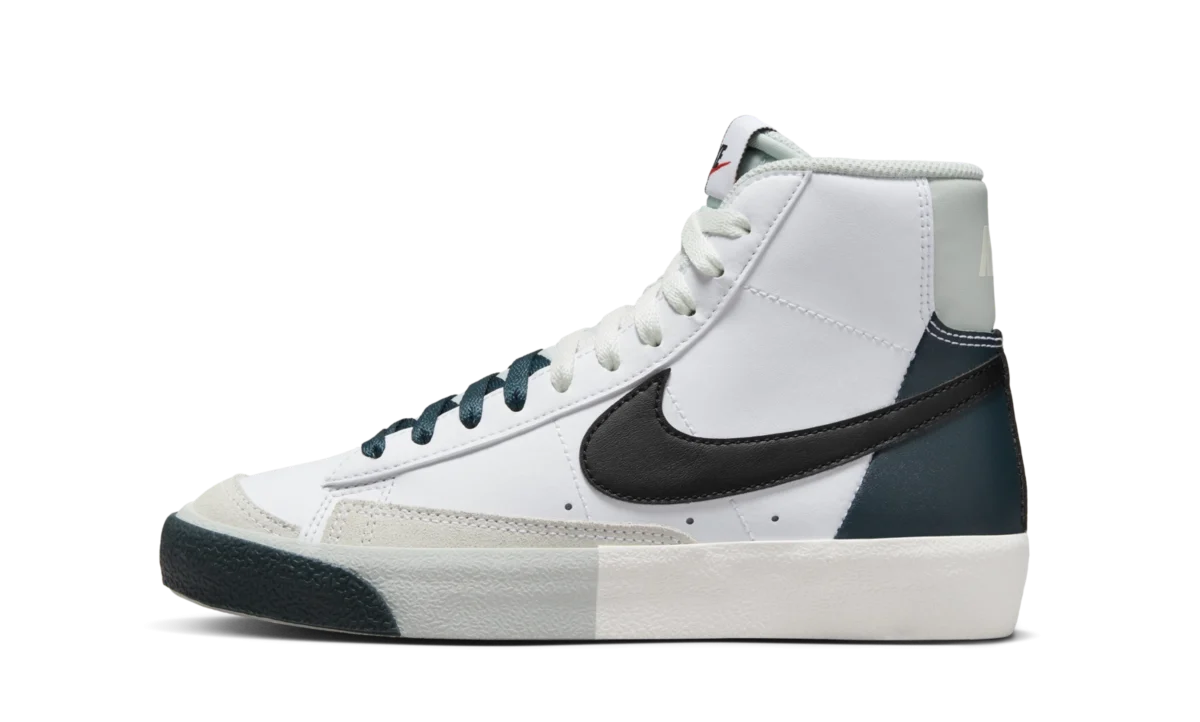 Nike Blazer Mid '77 SE 'Split White Spruce' (GS)