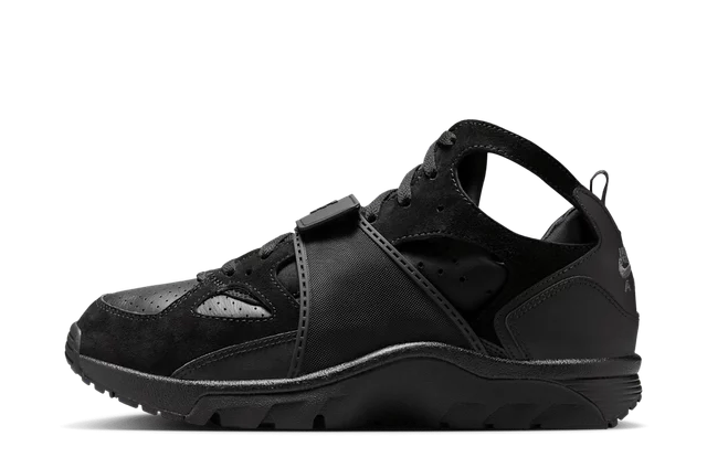 Nike Air Trainer Huarache Triple Black