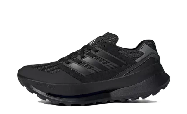 adidas Equipment Agravic Core Black Equipment Blue