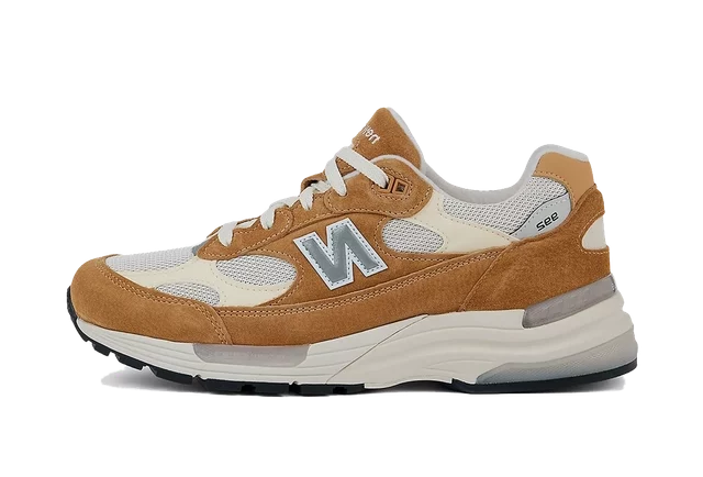 New Balance 992 MiUSA Sweet Caramel